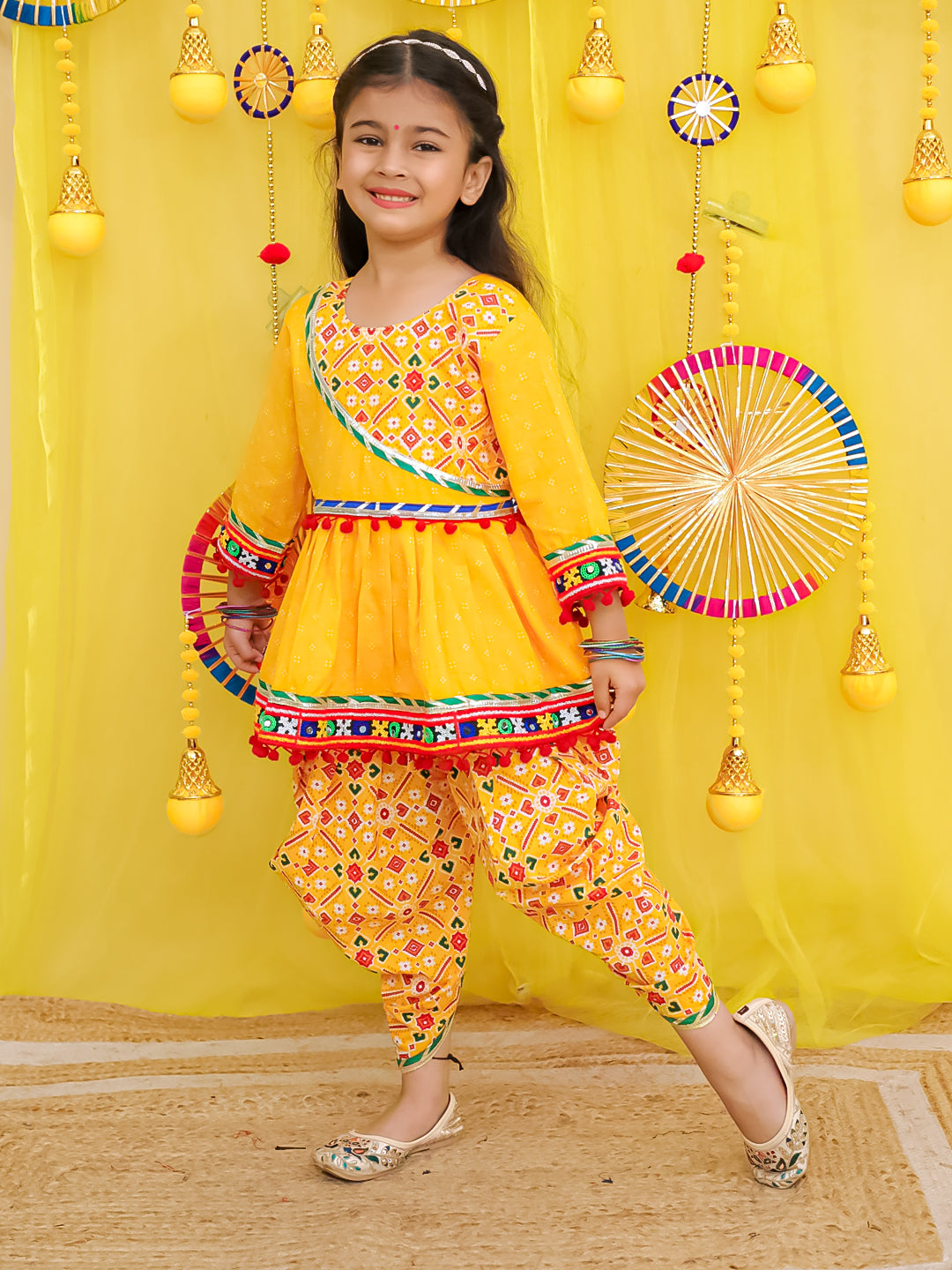 BownBee Pure Cotton Embroidered Navratri Kedia With Dhoti For Girls - Pink