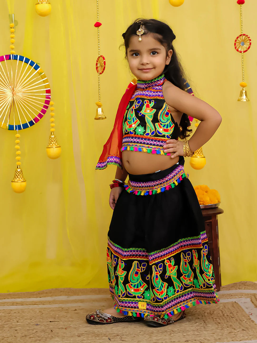 BownBee  Pure Cotton Embroidered Navratri Chaniya Choli & Dupatta set For Girls