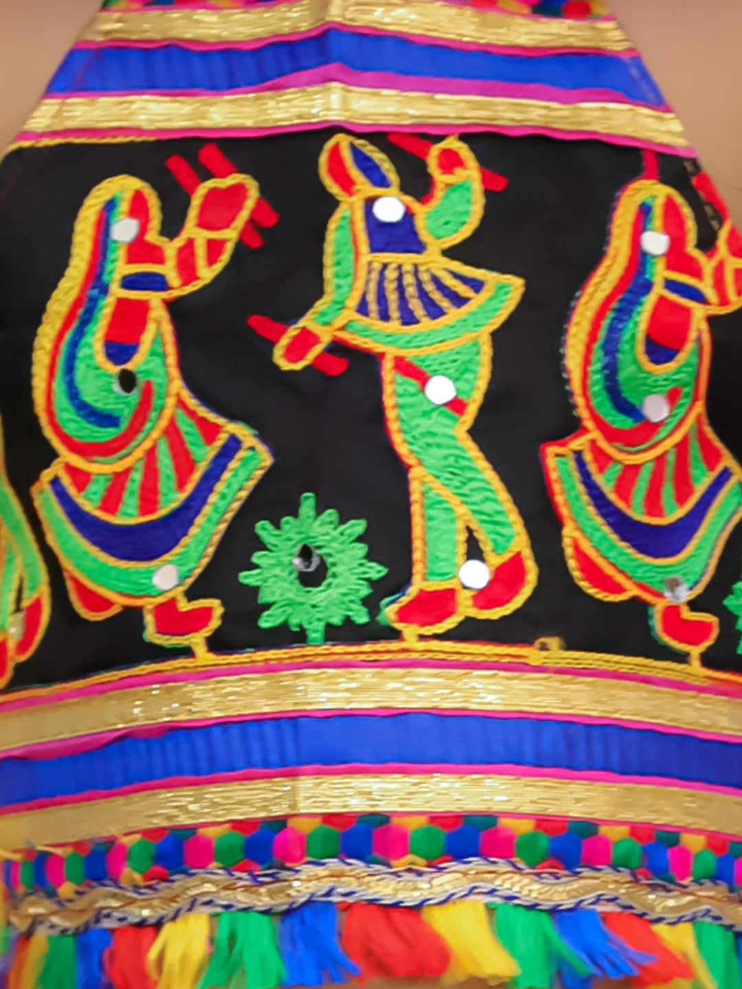 BownBee  Pure Cotton Embroidered Navratri Chaniya Choli & Dupatta set For Girls