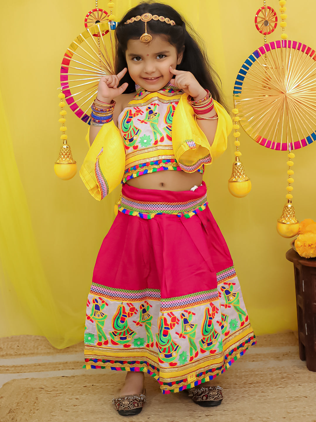 BownBee  Pure Cotton Embroidered Navratri Chaniya Choli & Dupatta set For Girls - Pink