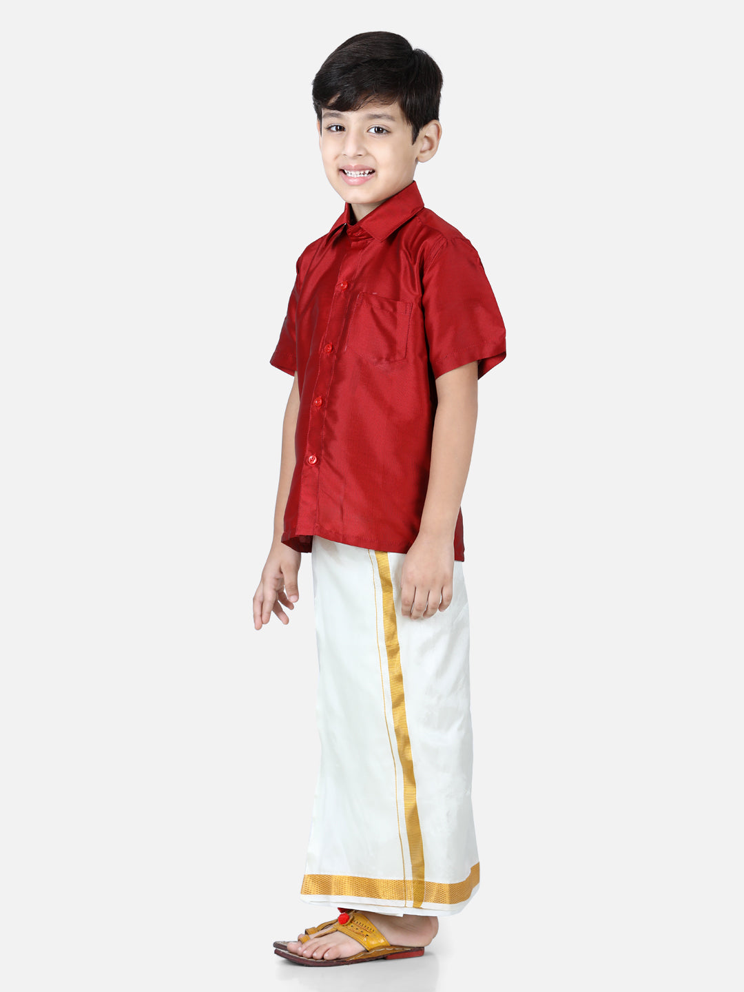 BownBee Half Sleeves Solid Shirt With Mundu Dhoti - Red