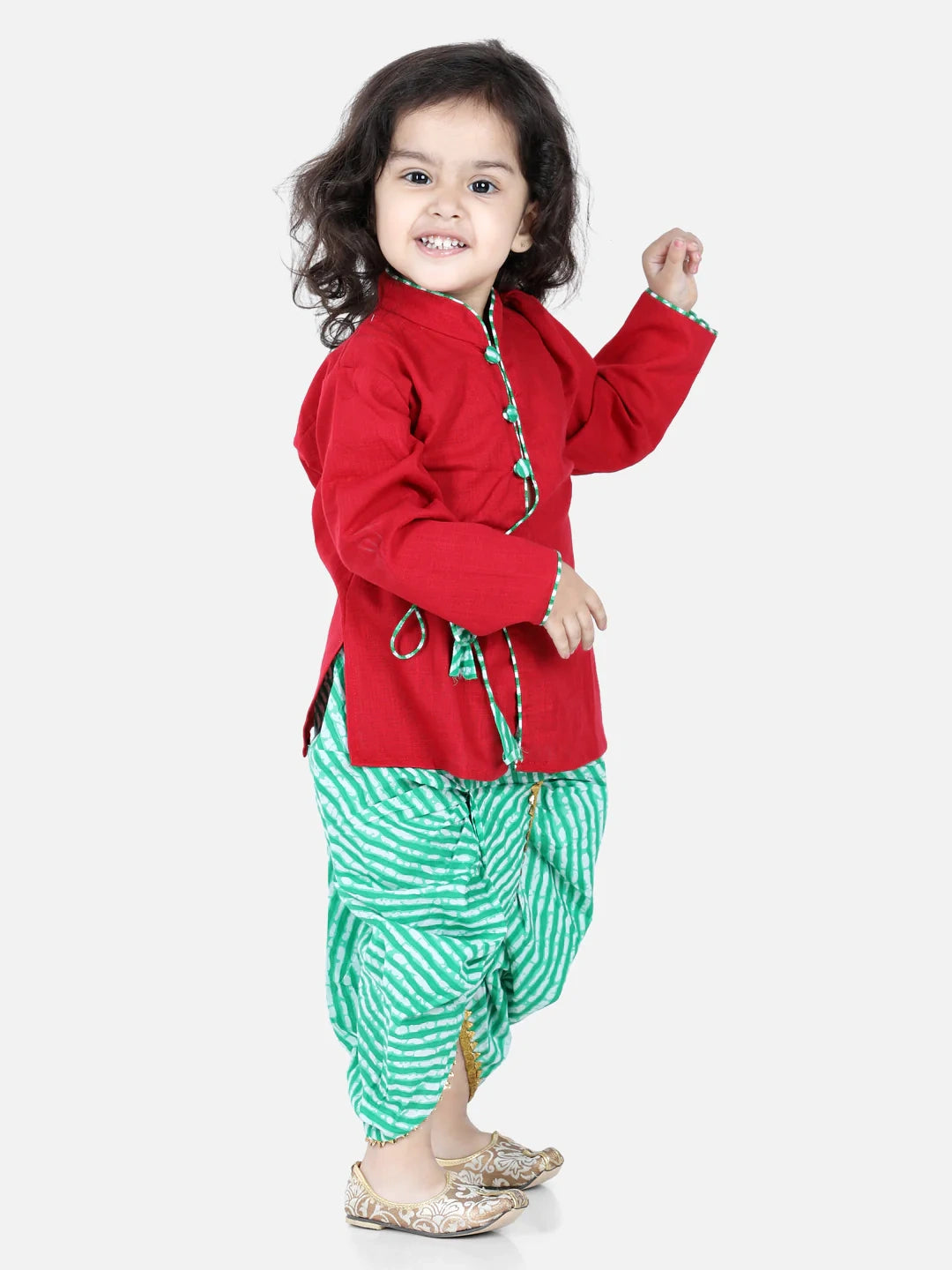 BownBee Boys Cotton Full Sleeves Kurta With Front Tie Up And Golden Laced Up Kurta Dhoti Sets