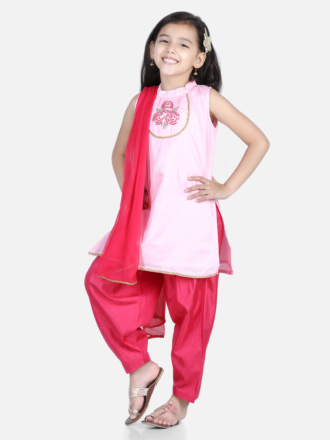 BownBee Rose Hand Embroidered Sleeveless Silk Kurti & Salwar Set With Dupatta - Pink