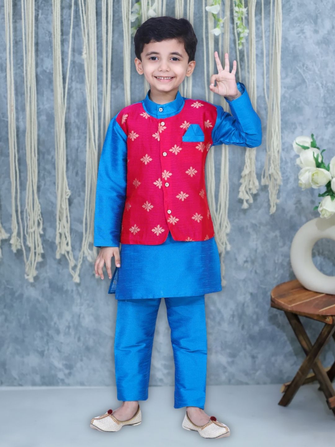 BownBee Attached Chiffon Jacket Full Sleeve Kurta Pajama- Blue