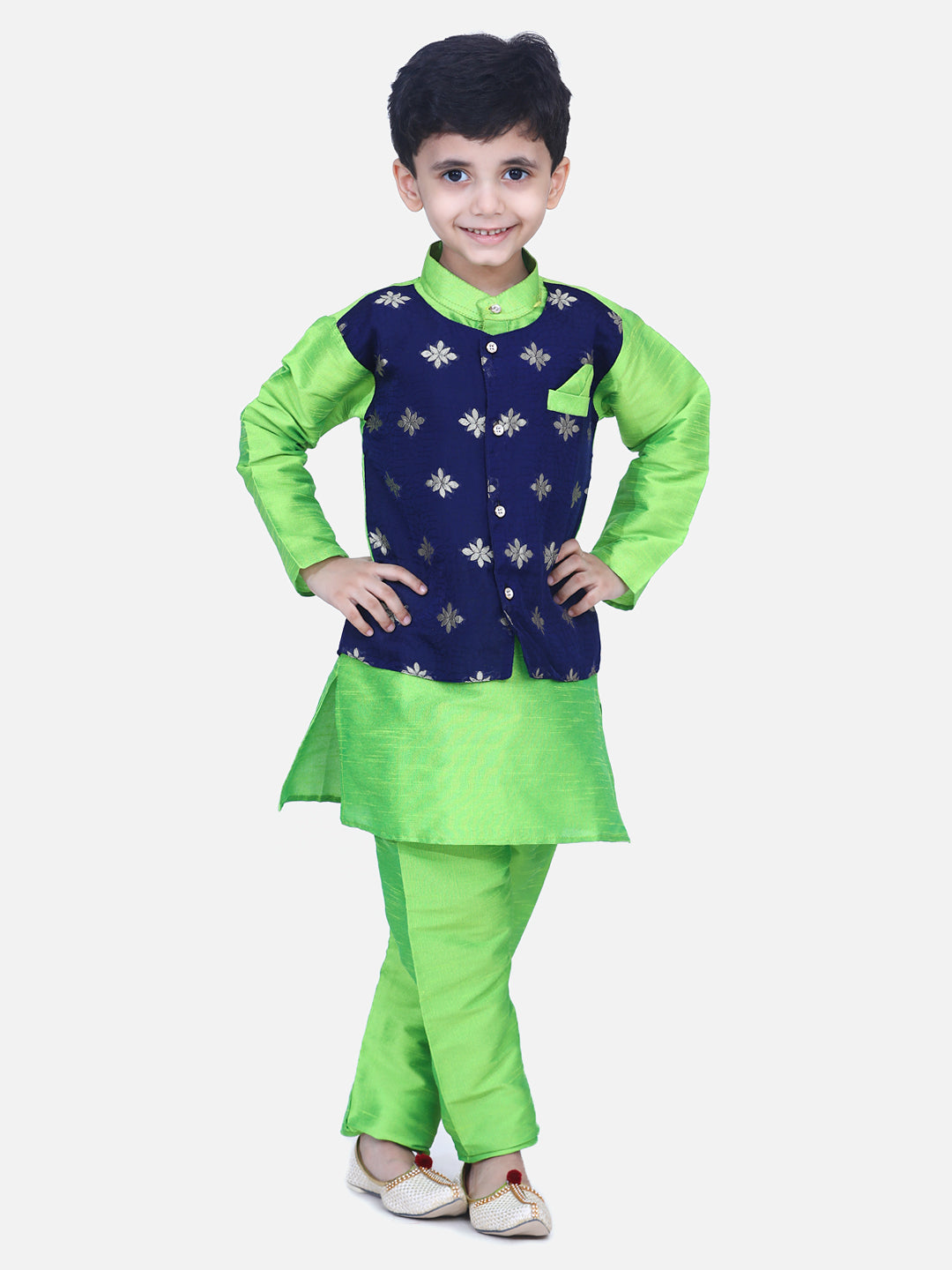 BownBee Attached Chiffon Jacket Full Sleeve Kurta Pajama For Boys - Green