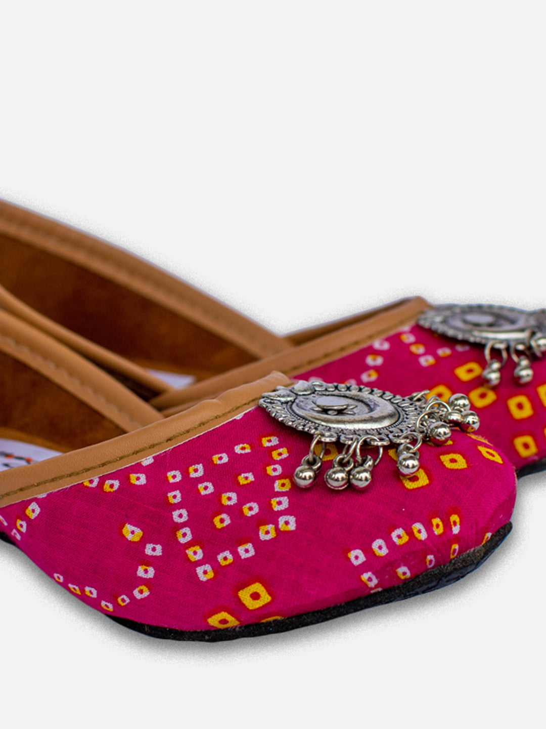 BownBee Bandhani Printed Payal Jutti for Girls- Pink