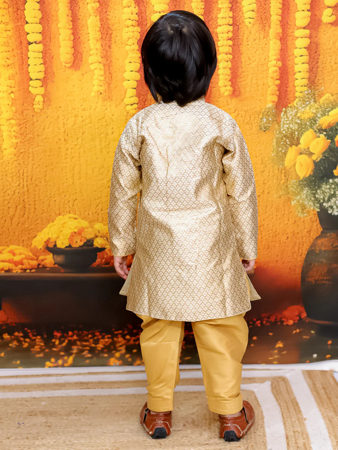 BownBee Jacquard Full Sleeve Sherwani with Salwar for Boys