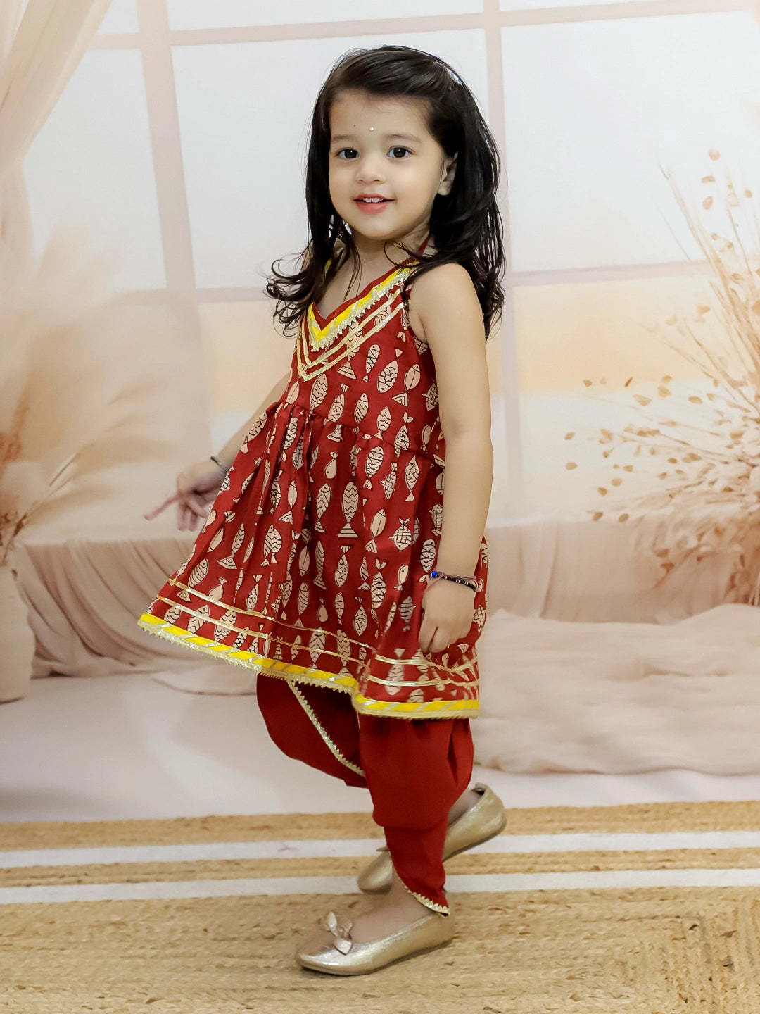 BownBee Girls Halter Neck Pure Cotton Fish Print Kurti with Harem