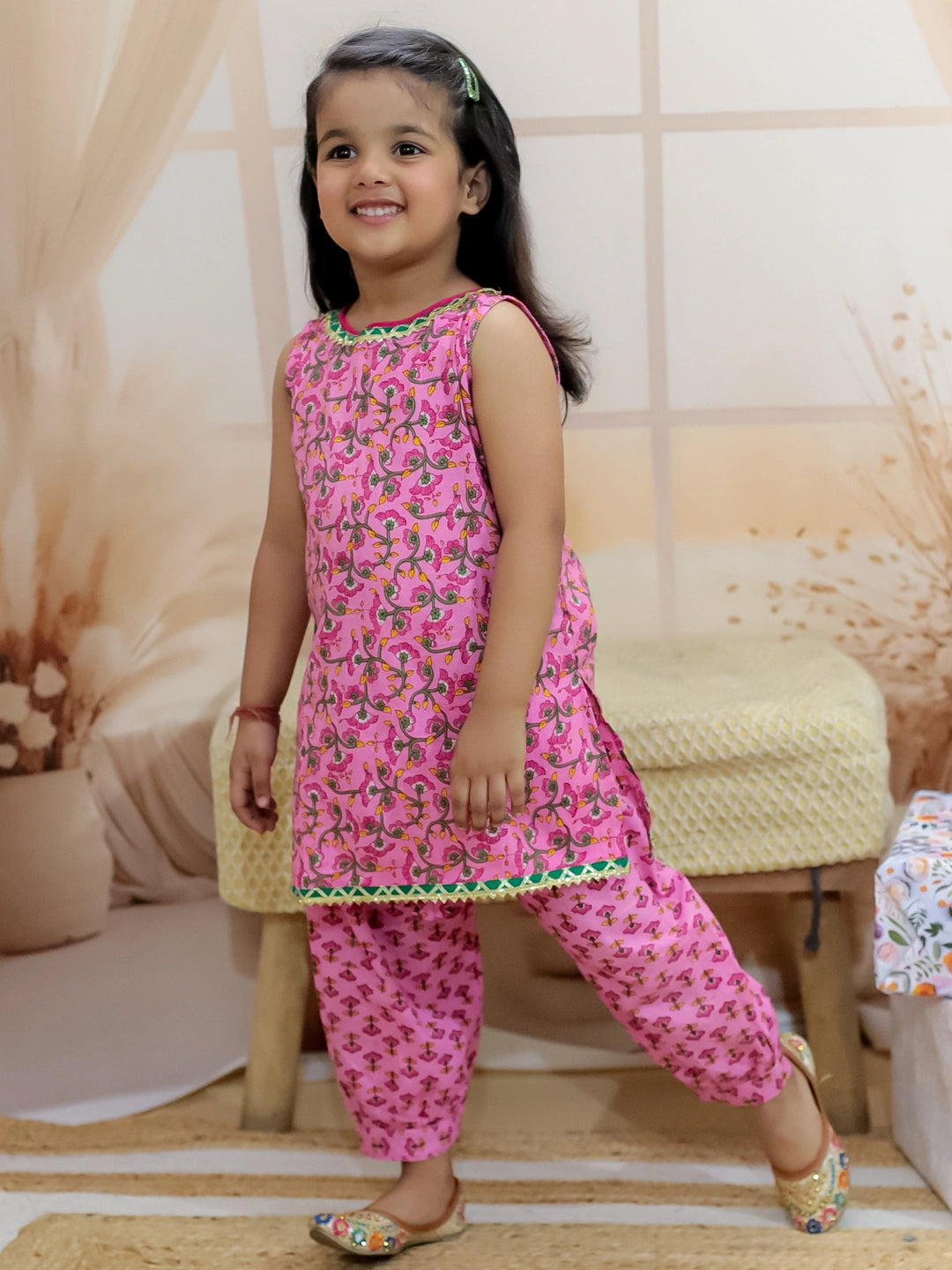 BownBee Pure Cotton Narrow Shoulder Kurti with Harem for Girls