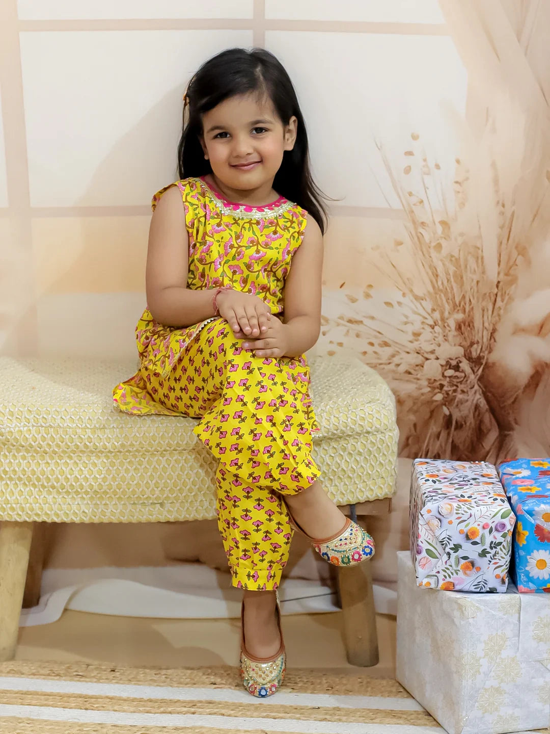 BownBee Pure Cotton Narrow Shoulder Kurti with Harem for Girls