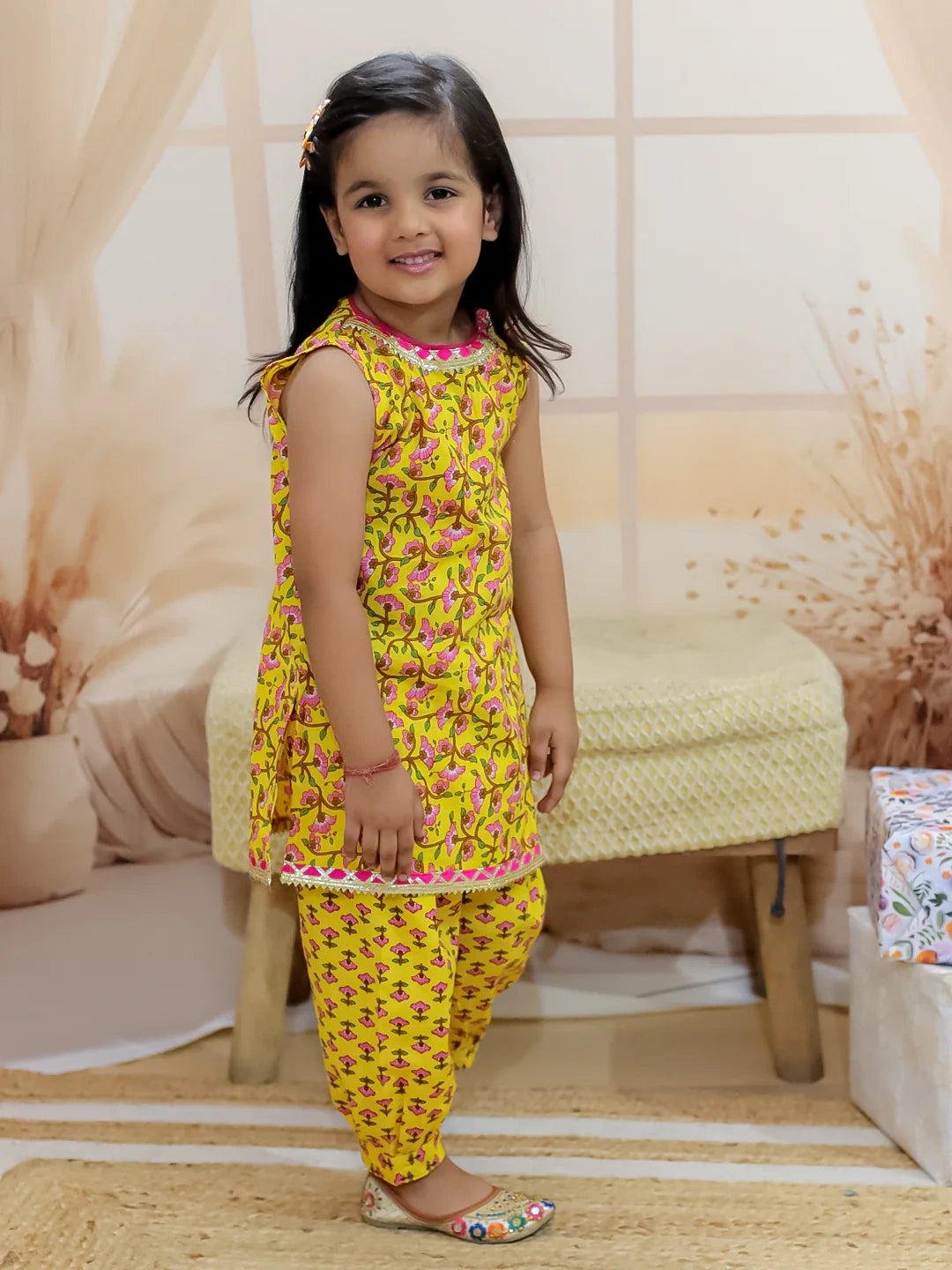 BownBee Pure Cotton Narrow Shoulder Kurti with Harem for Girls