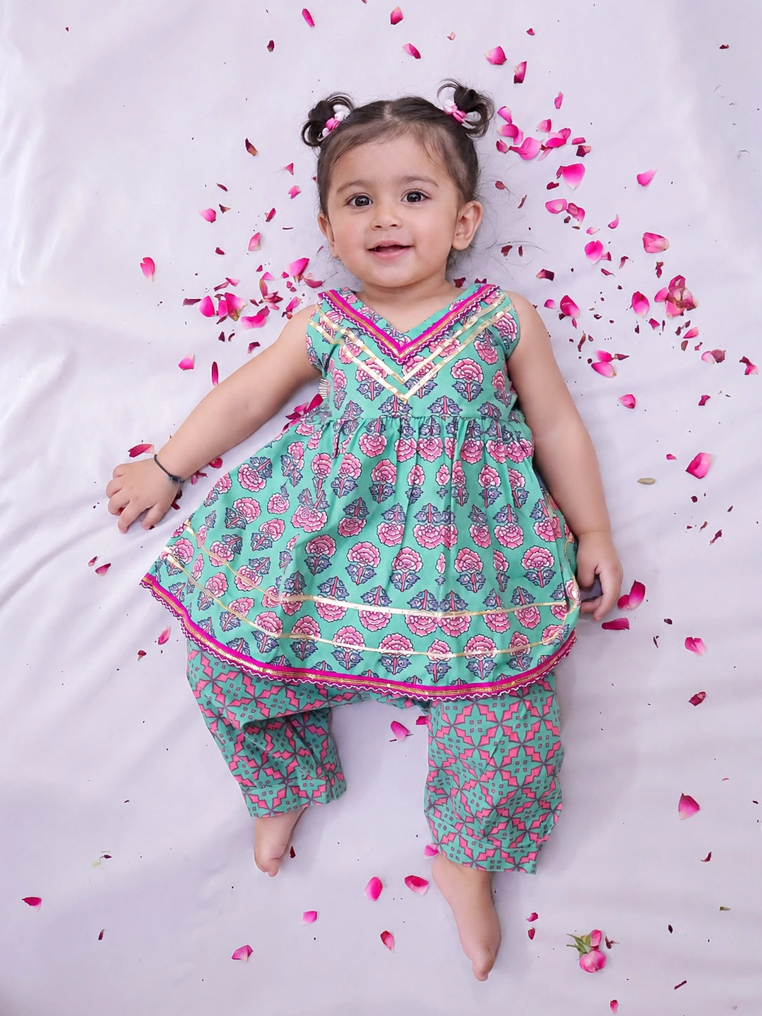 BownBee Pure Cotton Printed Halter kurti With Harem Set For Infant Girls