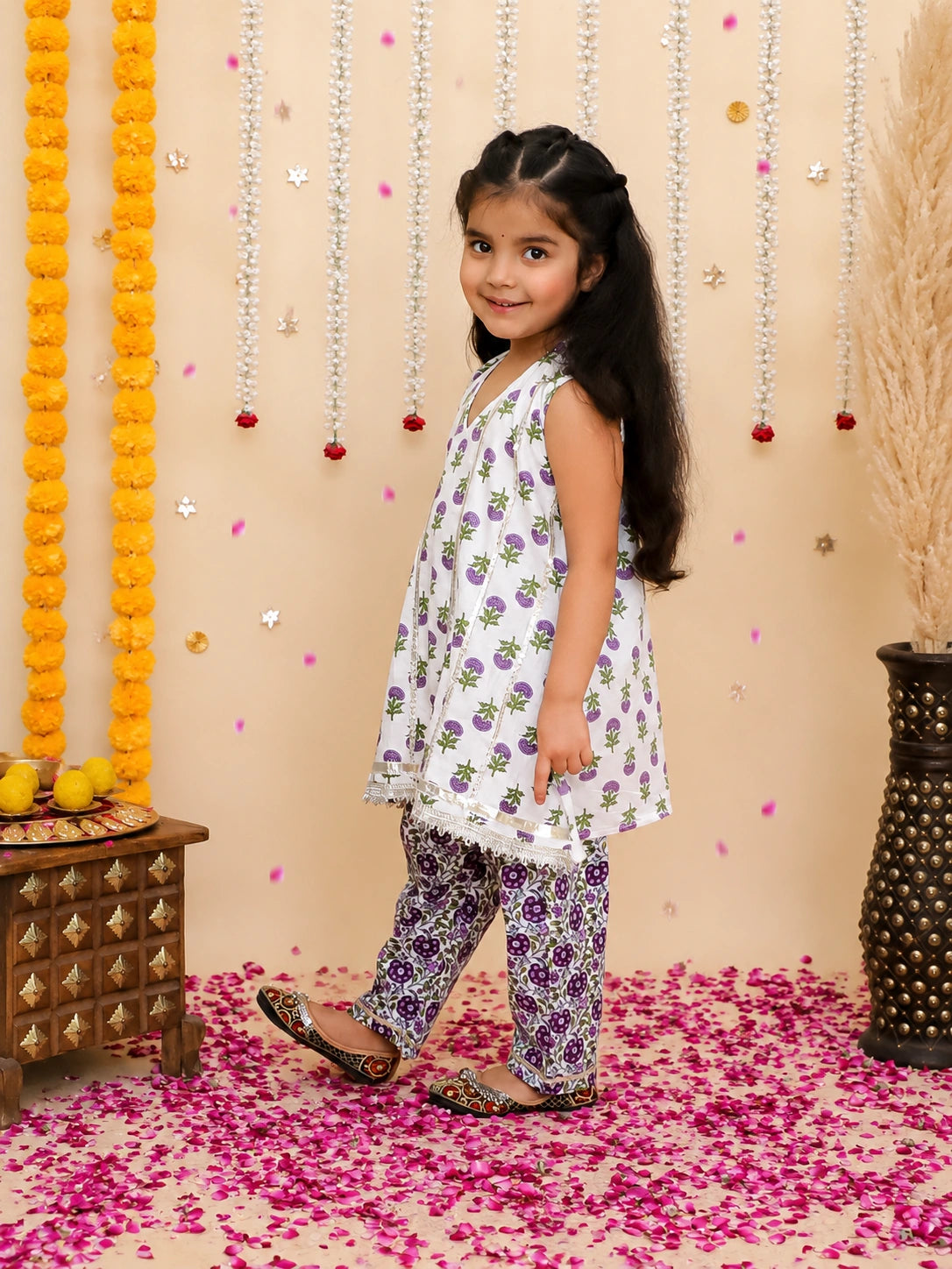BownBee Pure Cotton Printed kurti With Pant Set For Girls