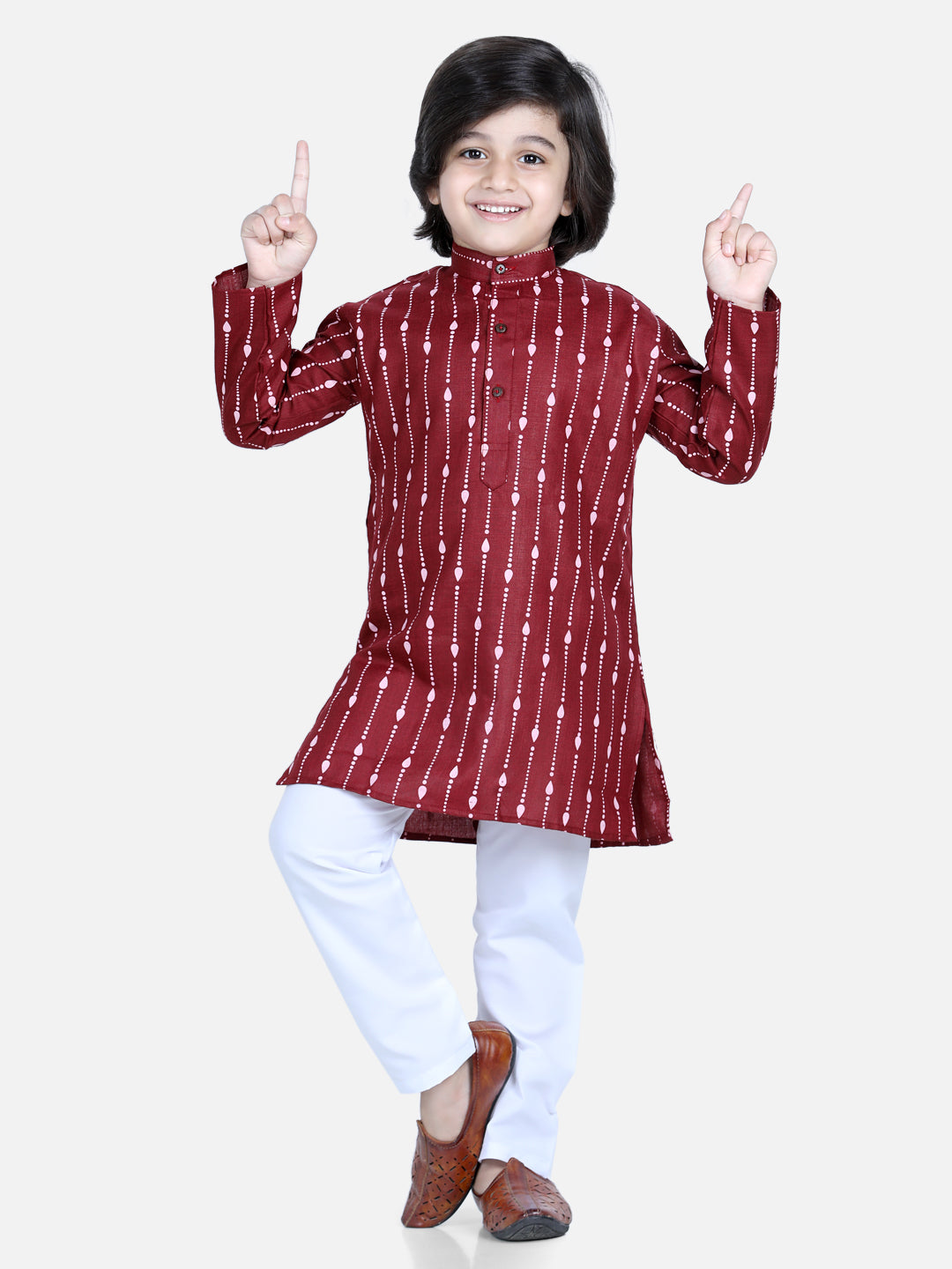 BownBee Printed Full Sleeves Dotted Lines Printed Kurta and Pajama Maroon