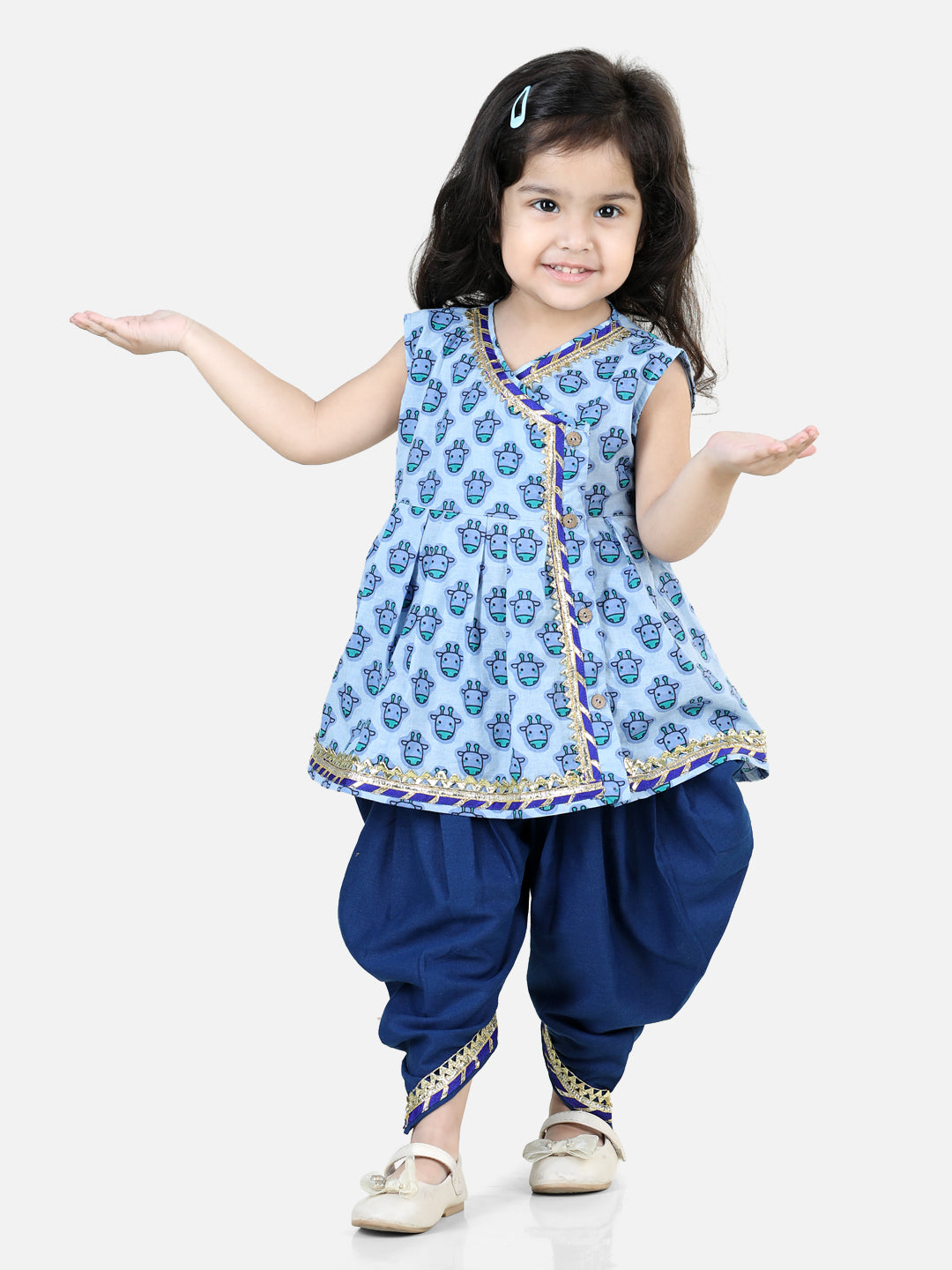 BownBee 100% Cotton Sleeveless Indo Western Giraffe Printed Kurta Styled Top Dhoti Set - Blue