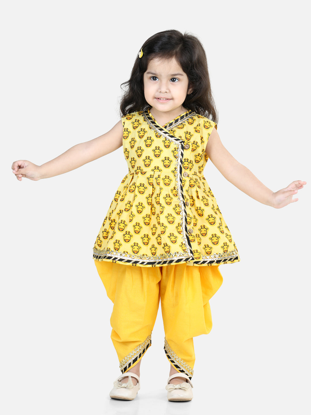 BownBee 100% Cotton Sleeveless Indo Western Giraffe Printed Kurta Style Top With Dhoti Set - Yellow