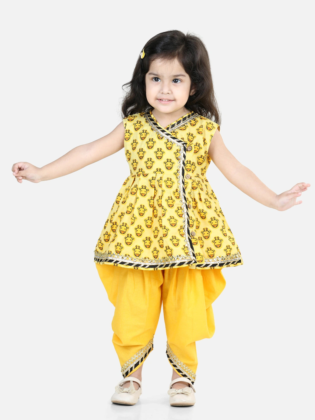 BownBee 100% Cotton Sleeveless Indo Western Giraffe Printed Kurta Style Top With Dhoti Set