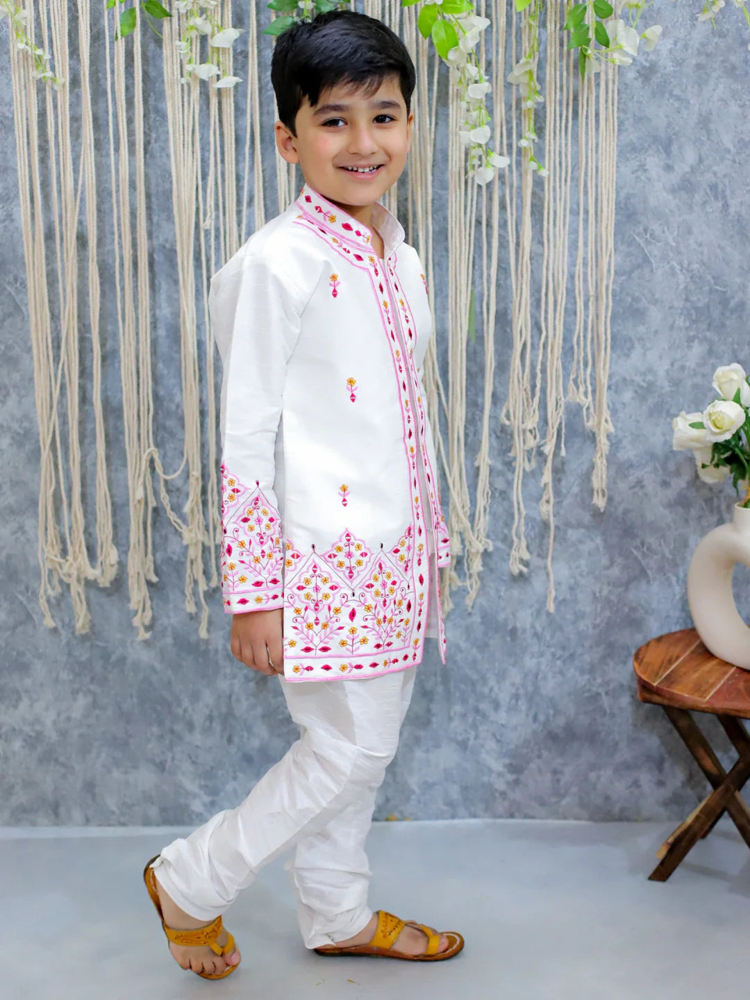 BownBee Embroidered Full Sleeve Sherwani with Pajama for Boys