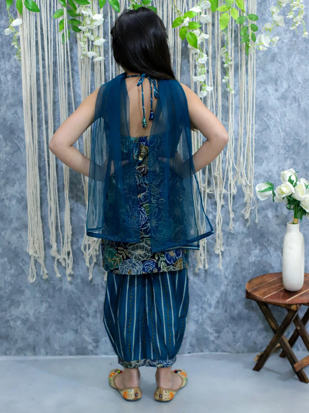 BownBee Printed Halter Neck Kurti with Harem Pants &  Dupatta