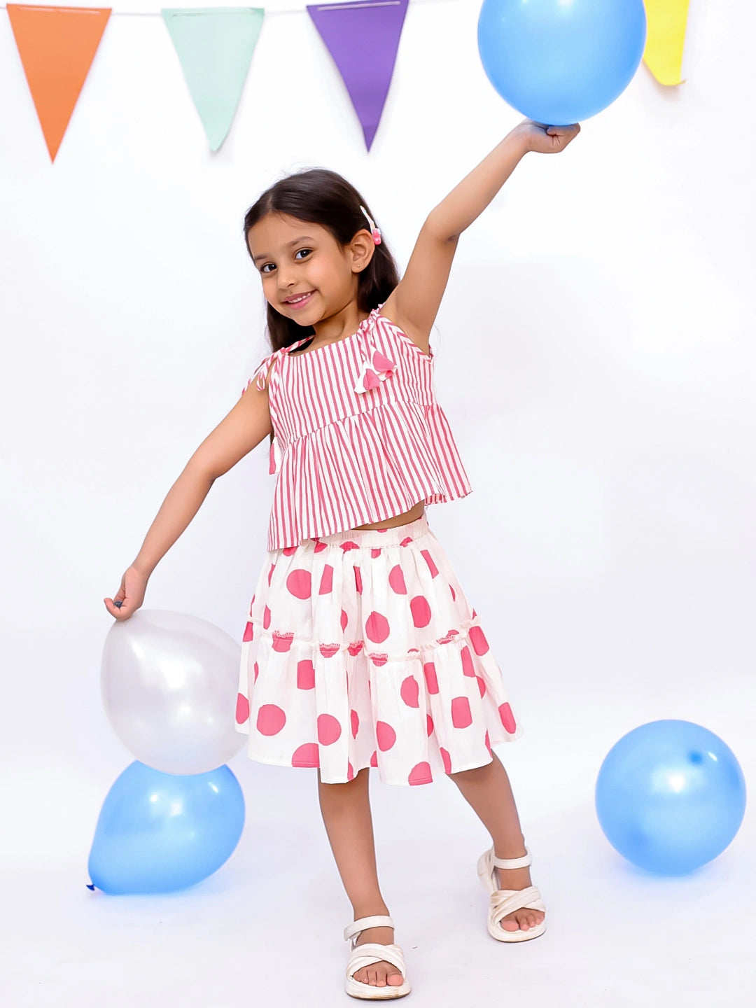 BownBee Summer Sleeveless Pure Cotton Printed Tieup Top & Skirt Set For Girls - Pink