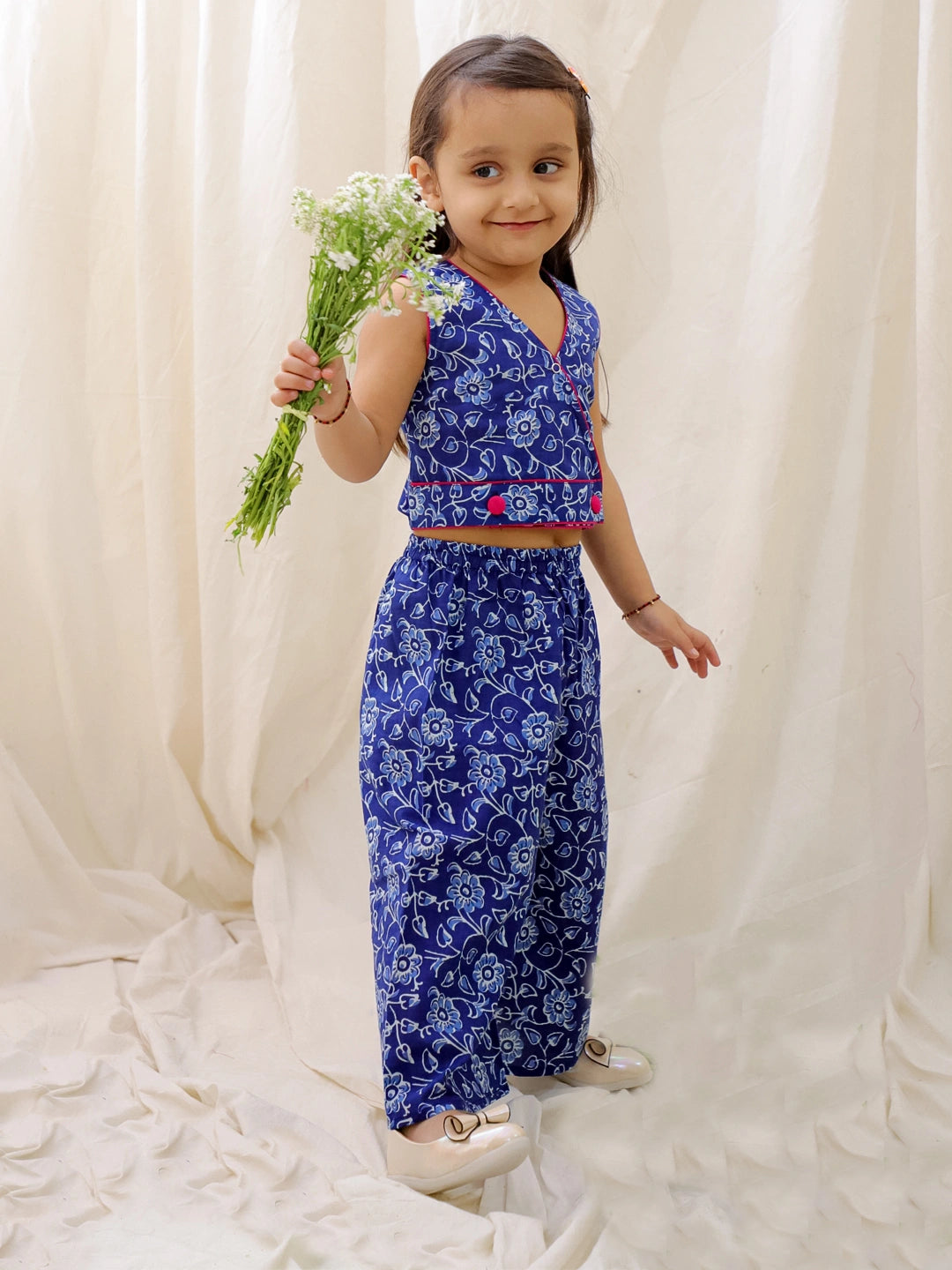 BownBee Summer Sleeveless Pure Cotton Printed Top & Palazo Set For Girls