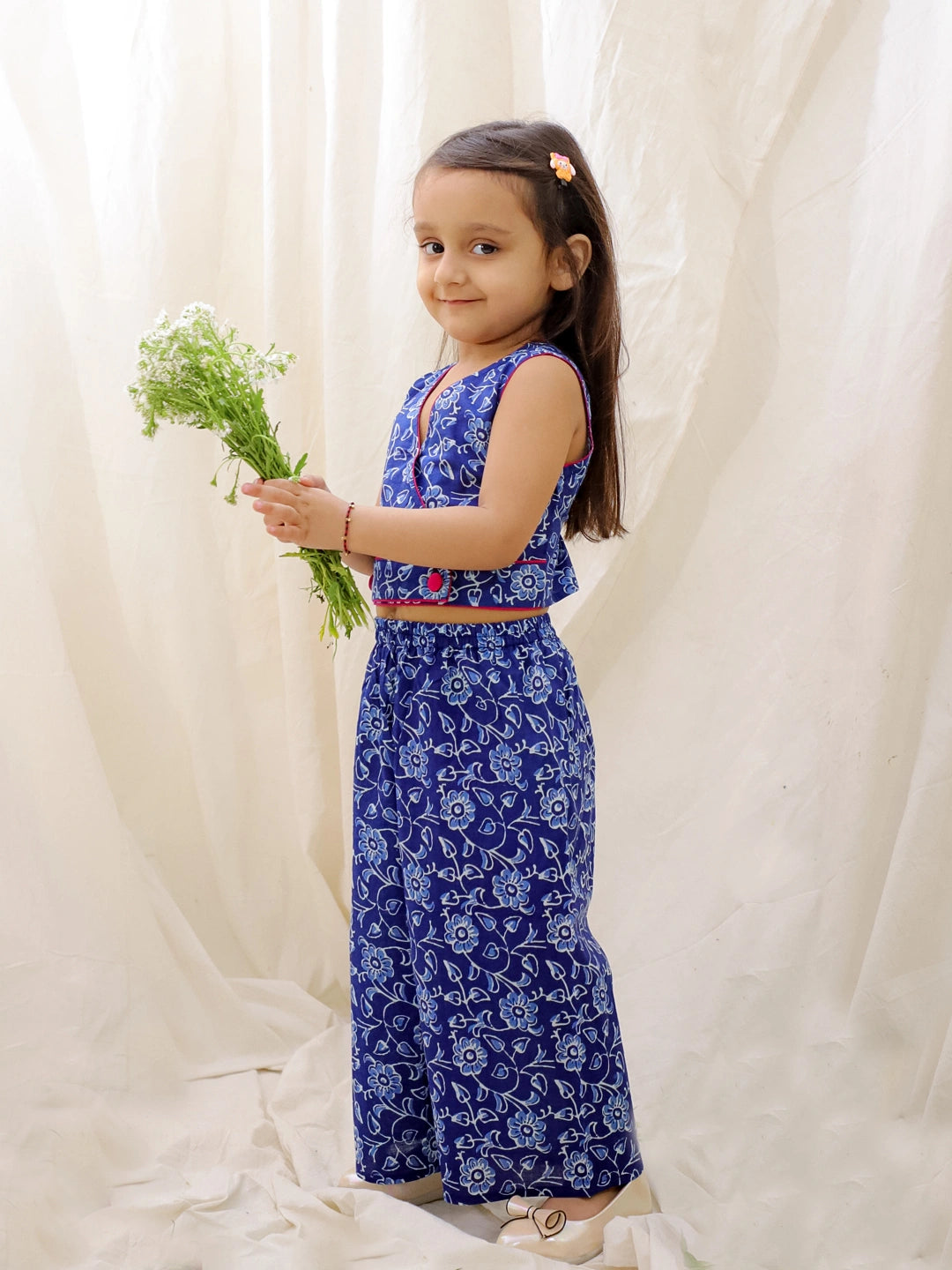 BownBee Summer Sleeveless Pure Cotton Printed Top & Palazo Set For Girls