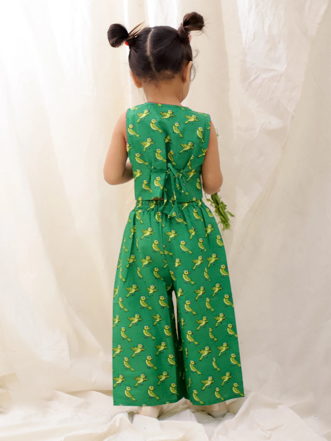 BownBee Summer Sleeveless Pure Cotton Printed Top & Palazo Set For Girls