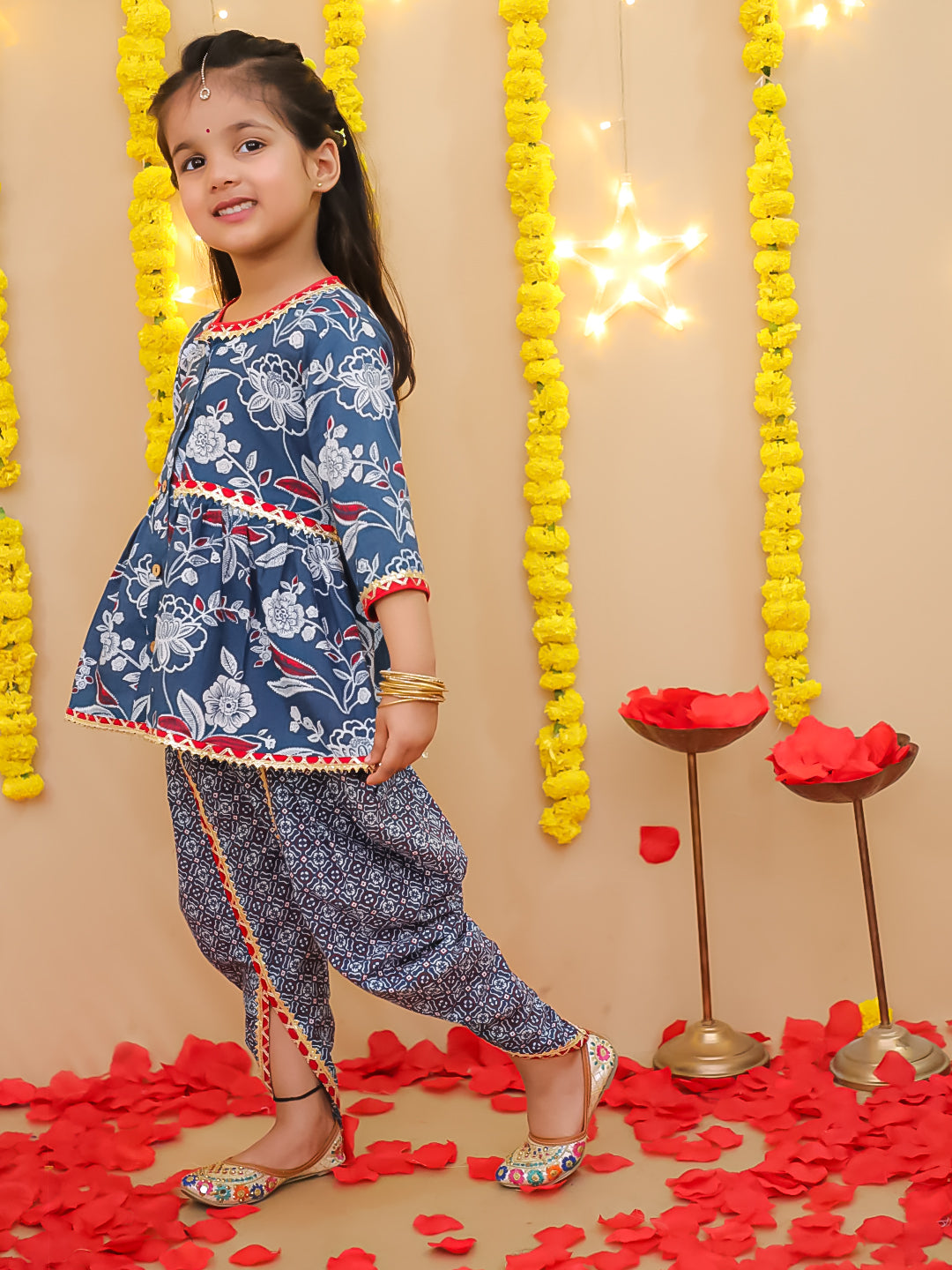 BownBee Floral  3/4th Sleeves Top & Bottom Ethnic Clothing Set For Girls - Blue