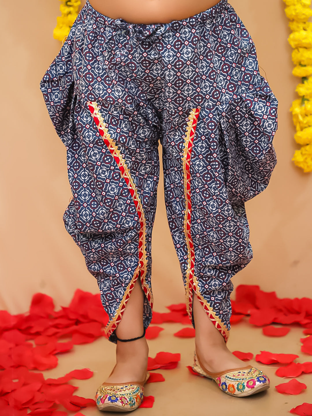 BownBee Floral  3/4th Sleeves Top & Bottom Ethnic Clothing Set For Girls - Blue