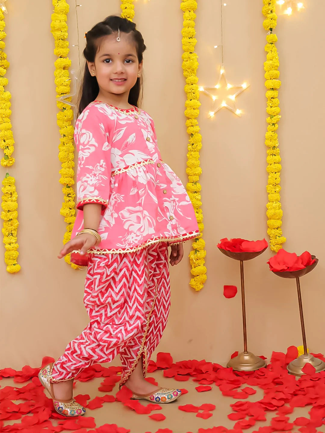BownBee Floral  3/4th Sleeves Top & Bottom Ethnic Clothing Set For Girls