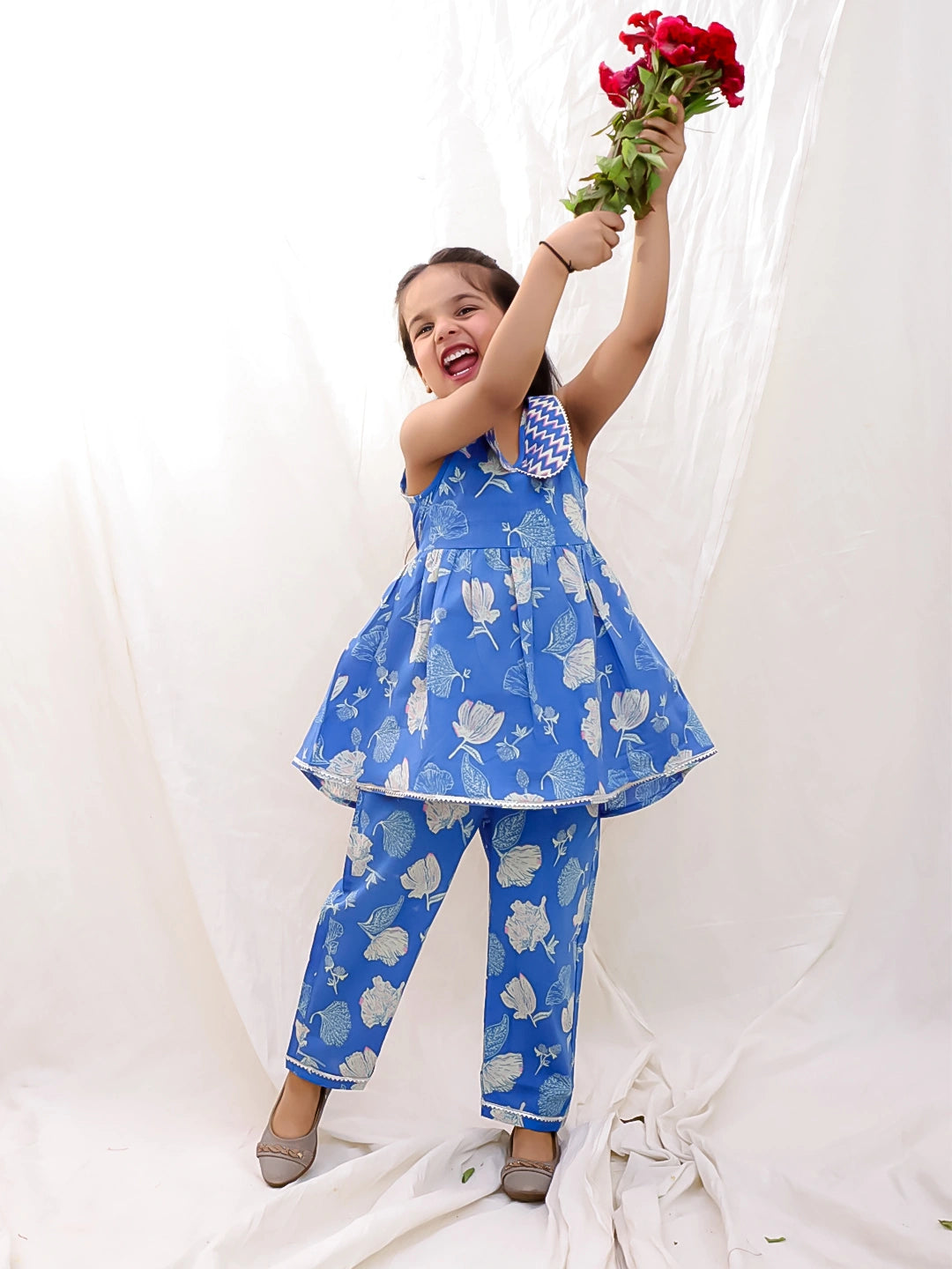 BownBee Floral Sleeveless Clothing Set for Girls | Ethnic Wear for Kids