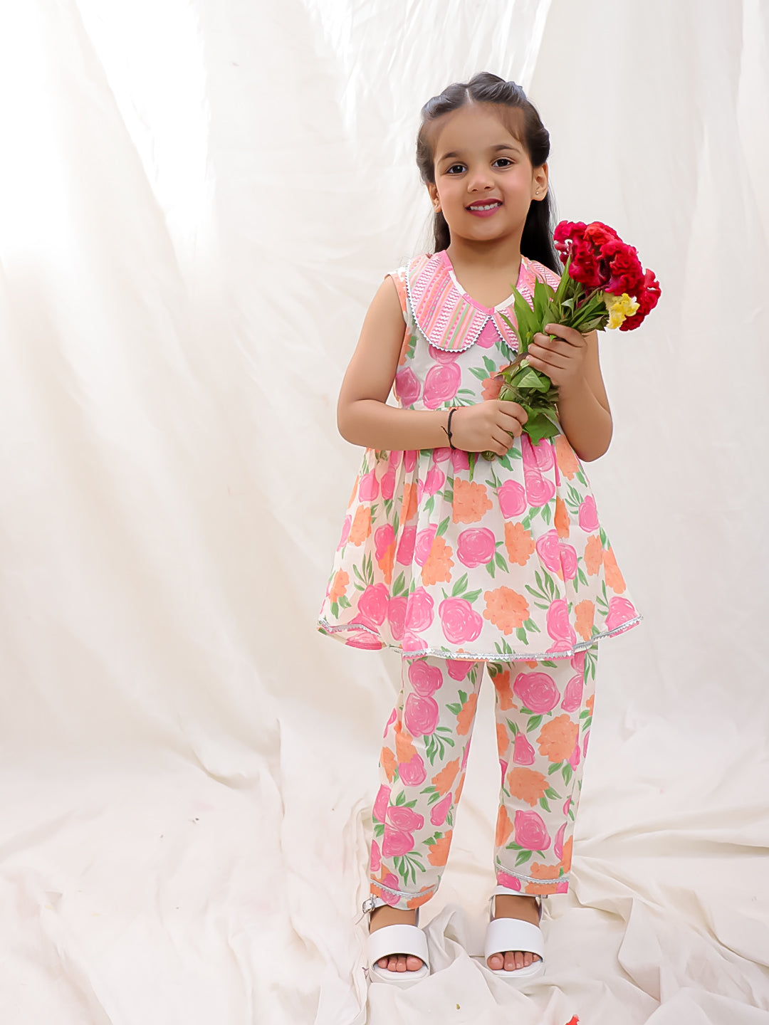 BownBee Floral Sleeveless Clothing Set for Girls | Ethnic Wear for Kids - Blue