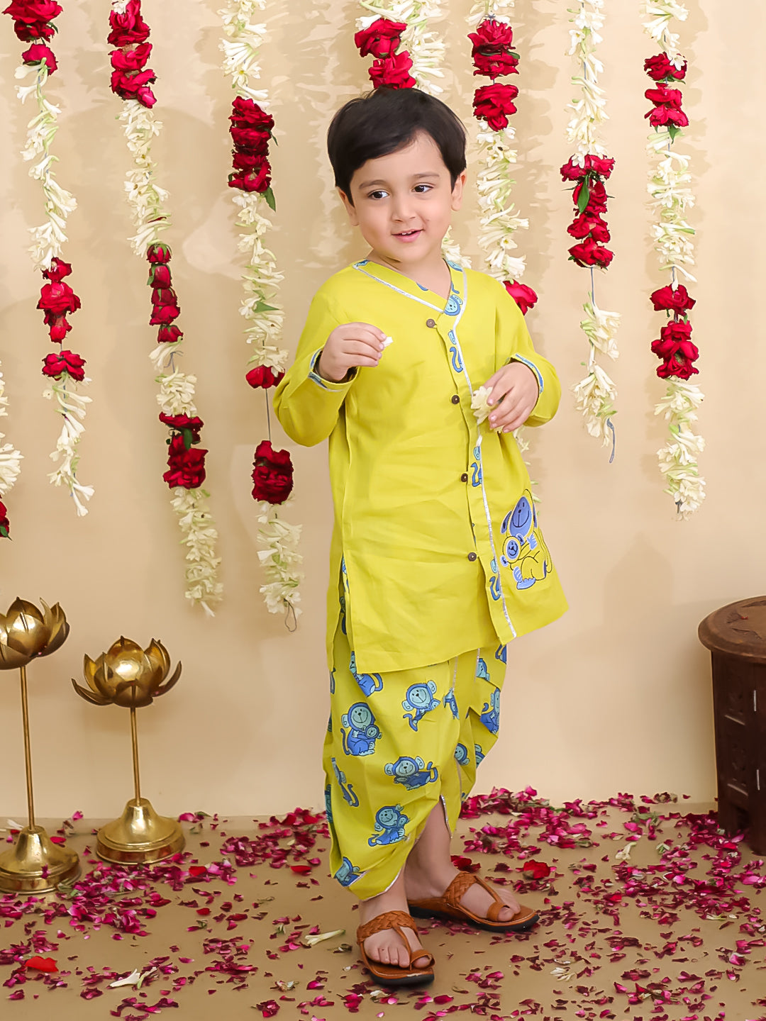 BownBee Monkey Embroidered Suit And Dhoti Kurta Sibling Set - Yellow