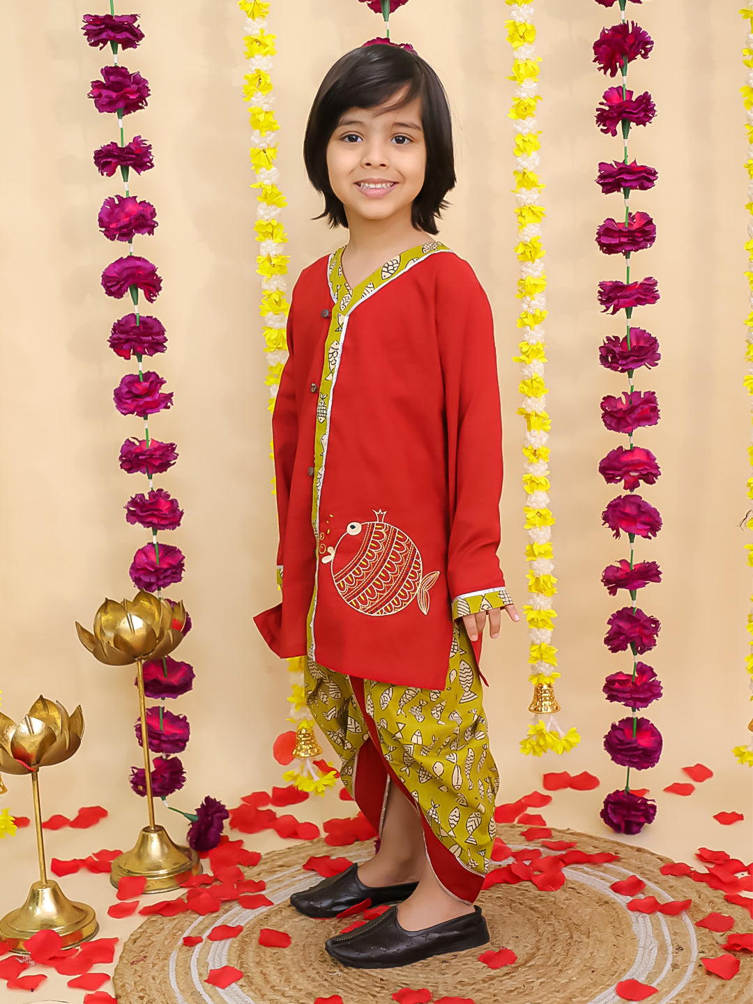 BownBee Fish Embroidered Suit And Dhoti Kurta Sibling Set - Maroon