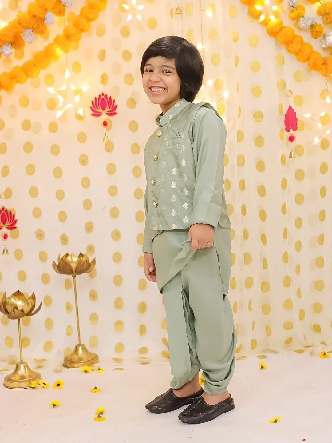 BownBee Festive Chanderi Jacket With Solid Dhoti Kurta Set For Boys - Green