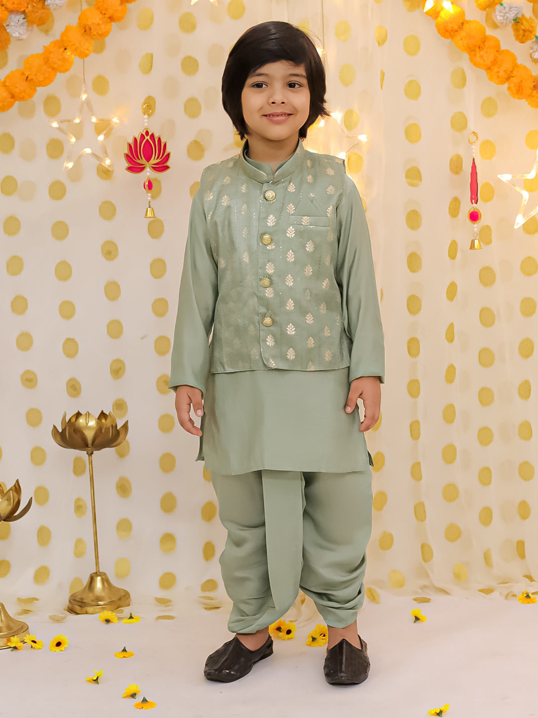 BownBee Festive Ethnic Suit & Dhoti Kurta Pajama With Jacket Sibling Set - Green