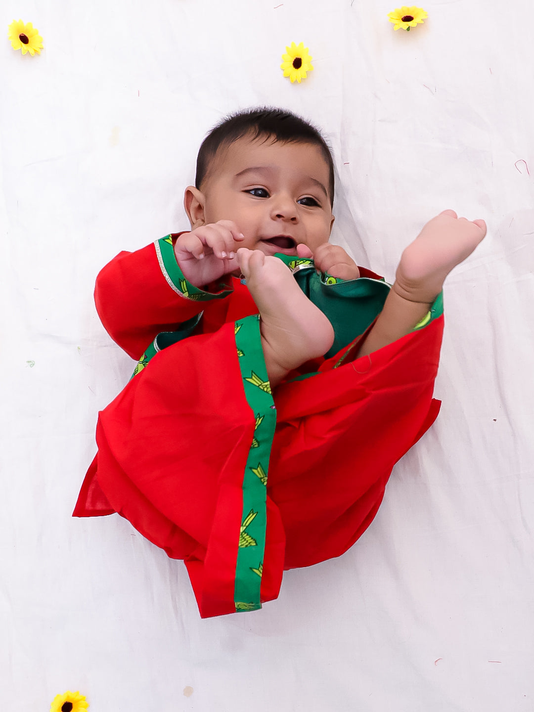 BownBee Pure Cotton Parrot printed Long sleeves Dhoti Kurta With Attach Jacket Set For Infant Boys- Red