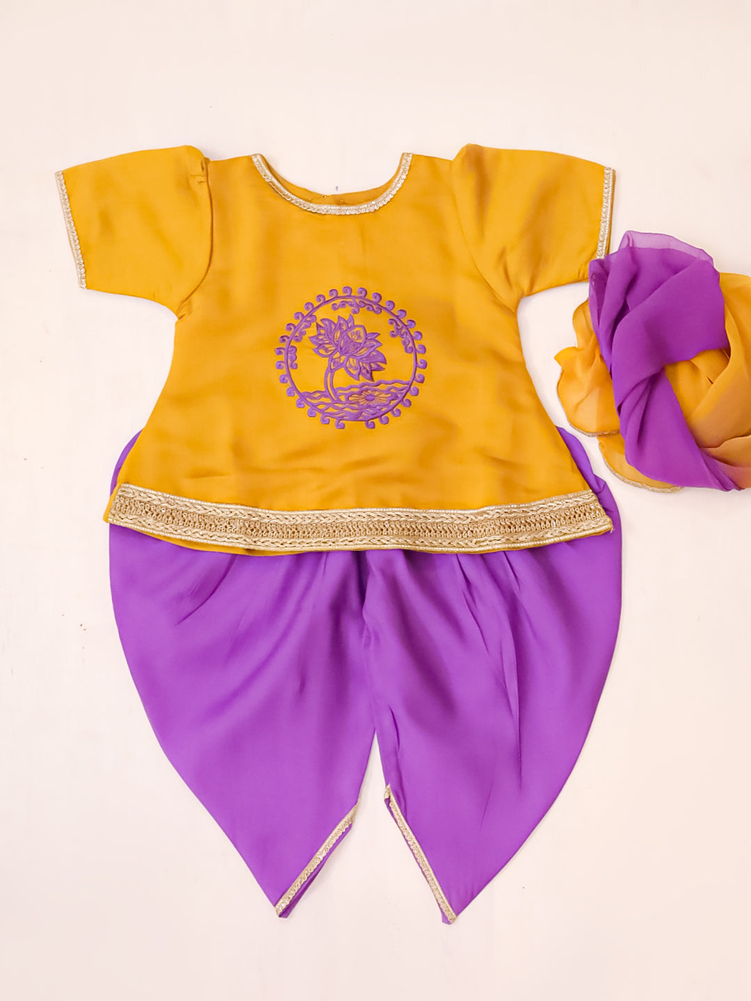 BownBee Cotton Embroidered Ethnic Suit Set & Kurta Dhoti Sibling Set For Infants - Yellow