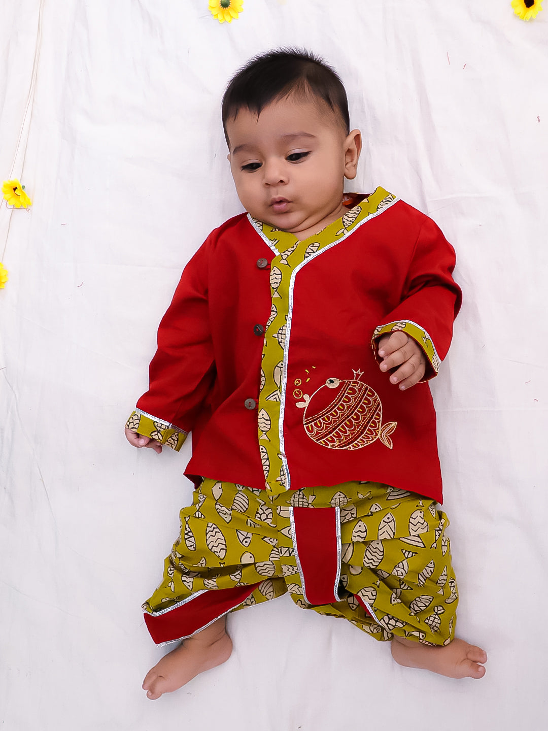 BownBee Pure Cotton Fish Embroidered Ethnic Suit Set & Kurta Dhoti Sibling Set For Infants - Maroon