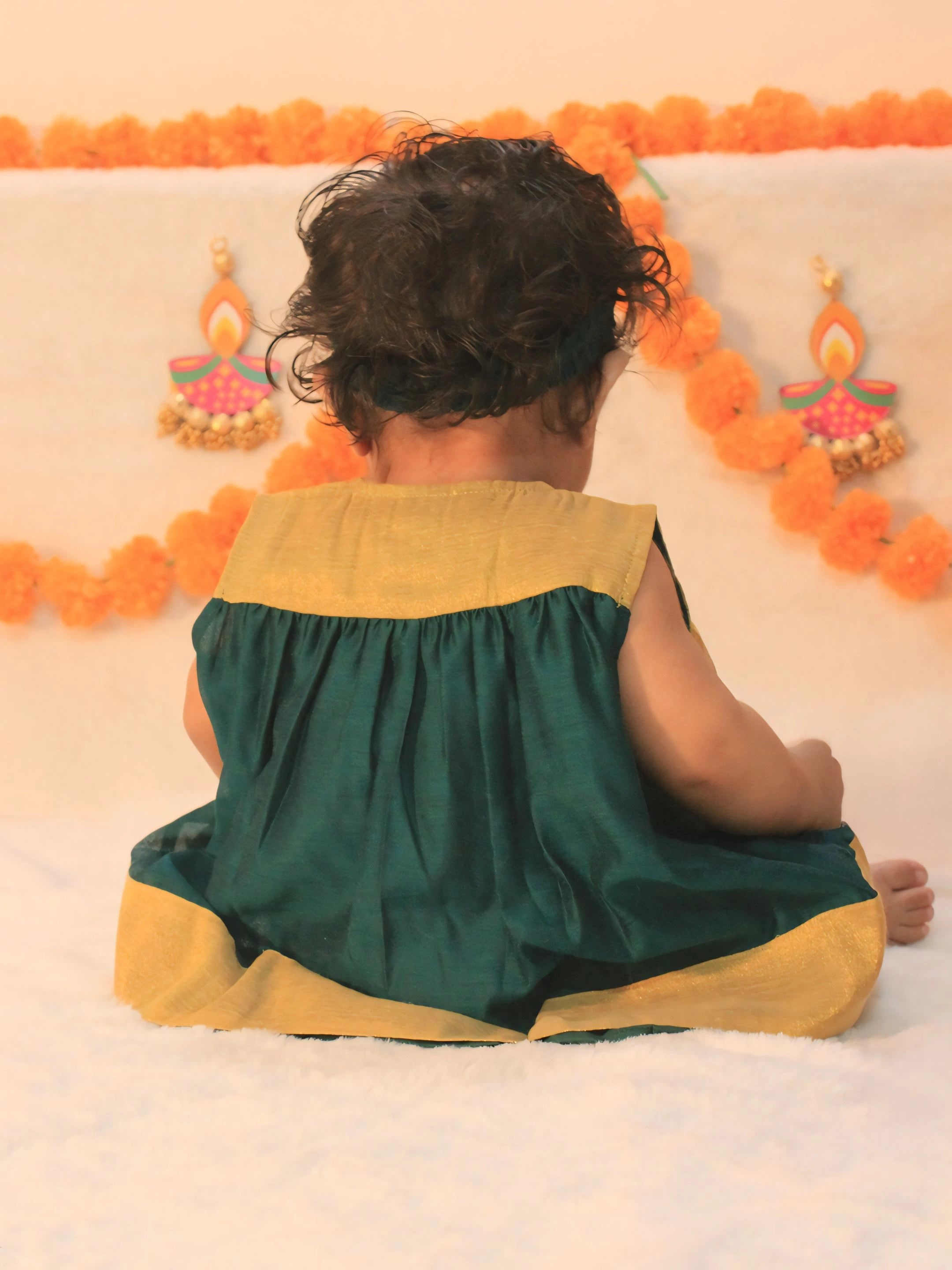 BownBee Sleeveless Chanderi Flower Dress With Booties & HairBand SetFor Infant Girls