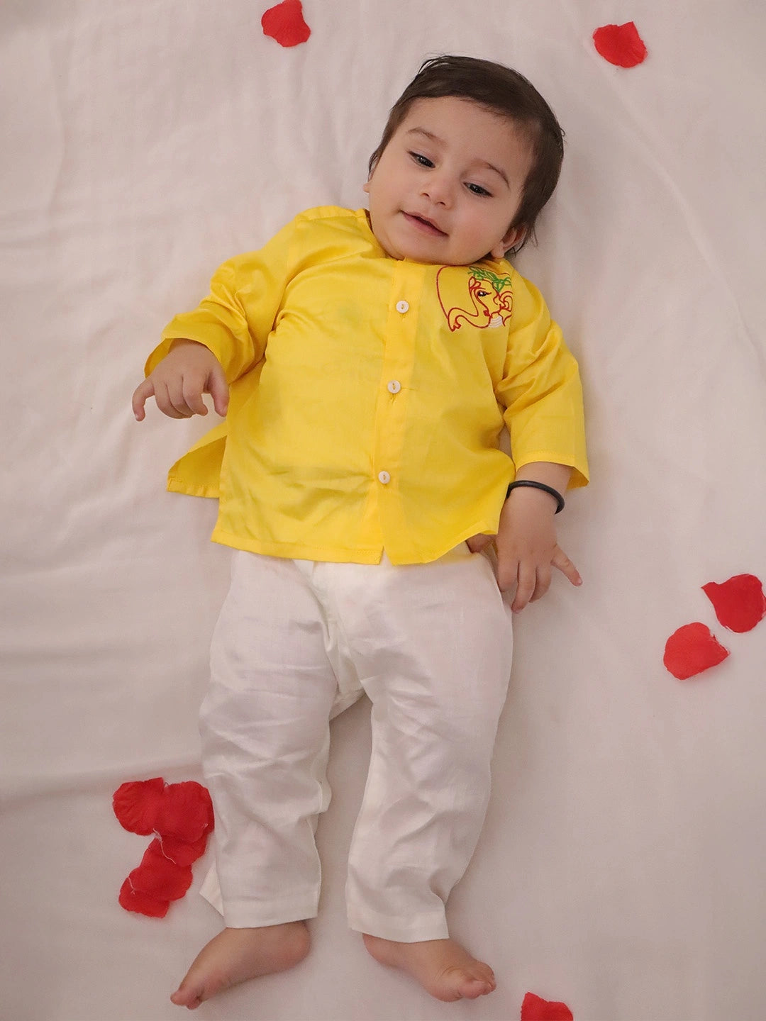 BownBee Pure Cotton Embroidered Kurta Pajama  Set For Boys