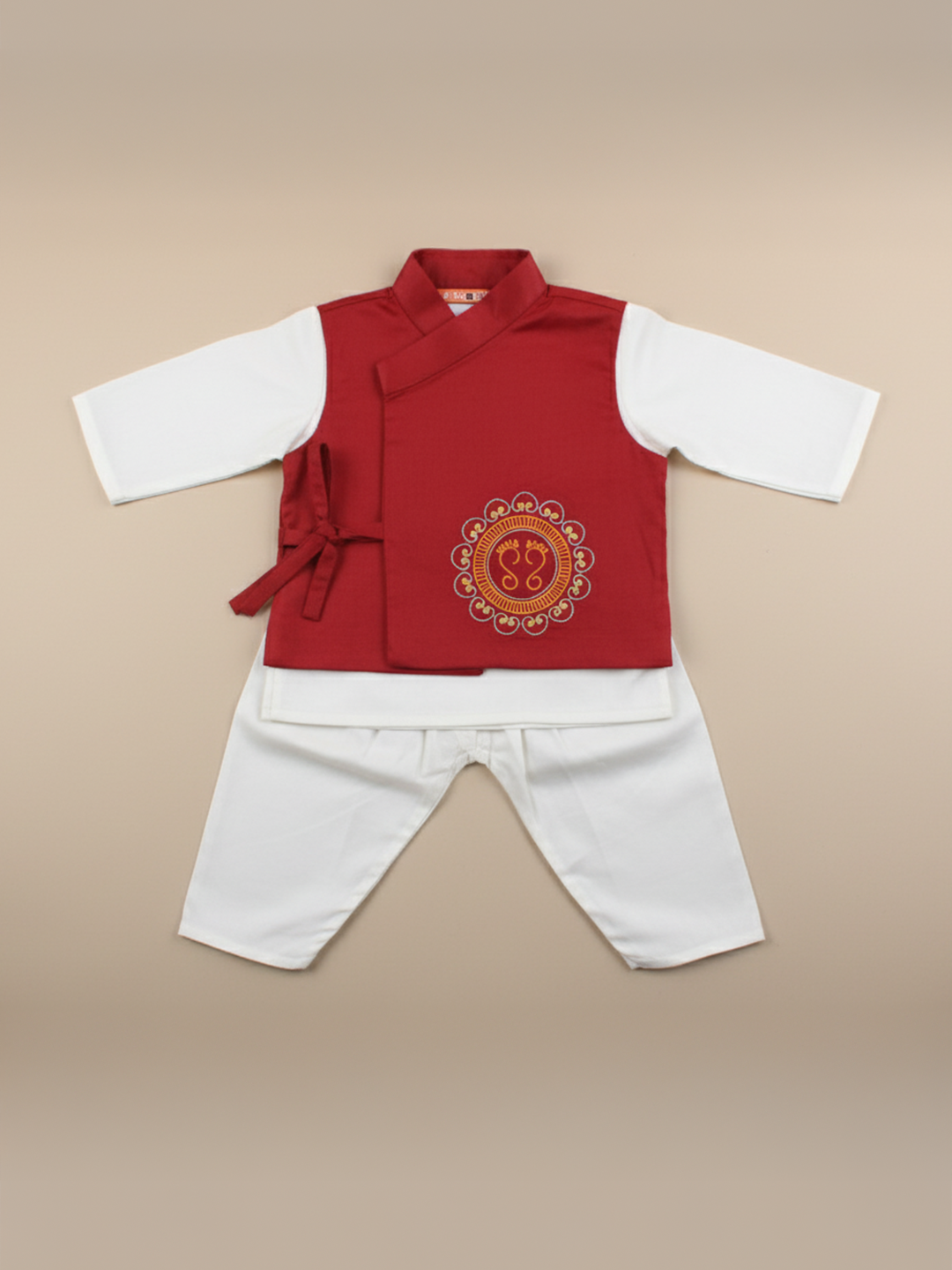 BownBee Pure Cotton Embroidered  Kurta Pajama With Jacket Set For Boys - Maroon