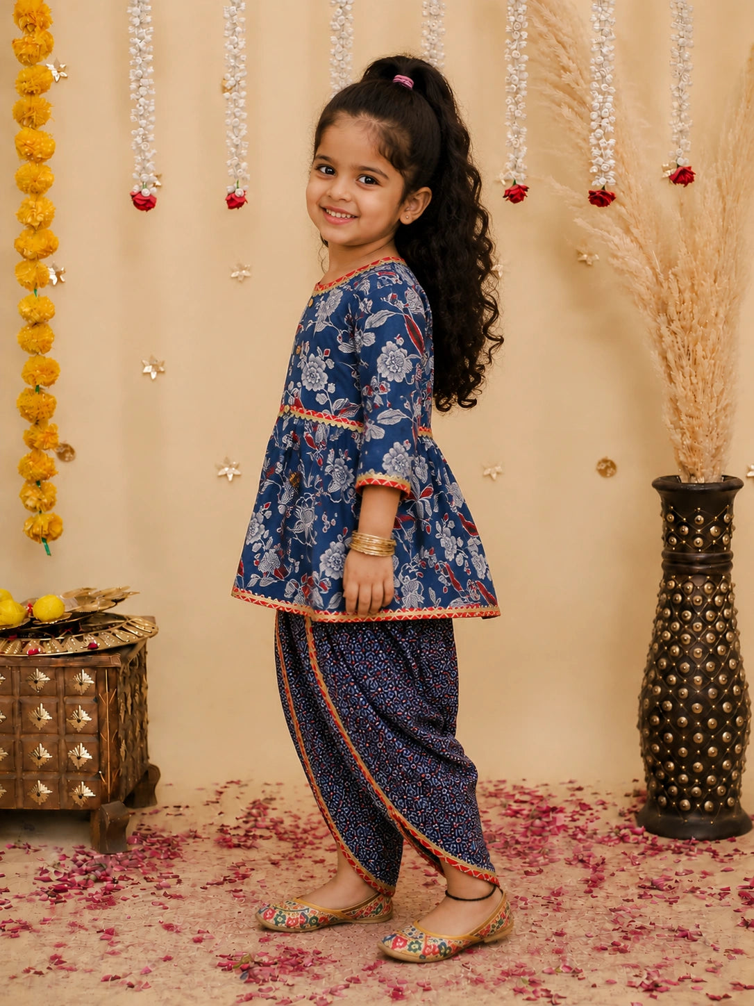 BownBee Floral  3/4th Sleeves Top & Bottom Ethnic Clothing Set For Girls