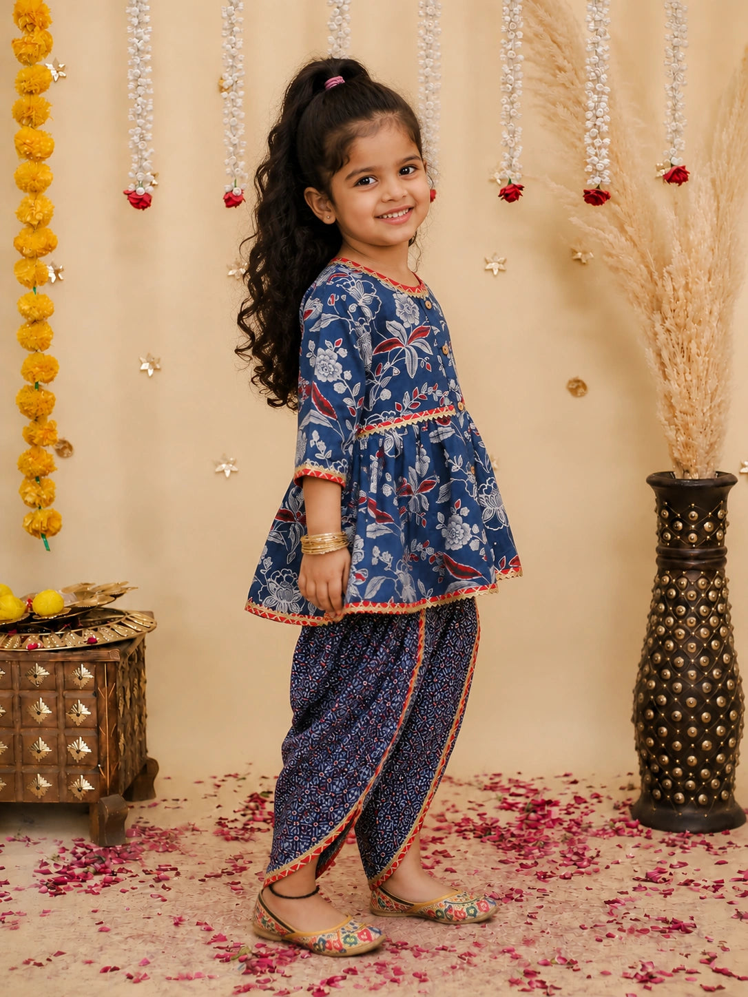 BownBee Floral  3/4th Sleeves Top & Bottom Ethnic Clothing Set For Girls
