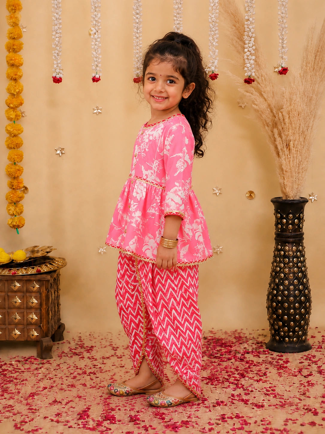 BownBee Floral  3/4th Sleeves Top & Bottom Ethnic Clothing Set For Girls