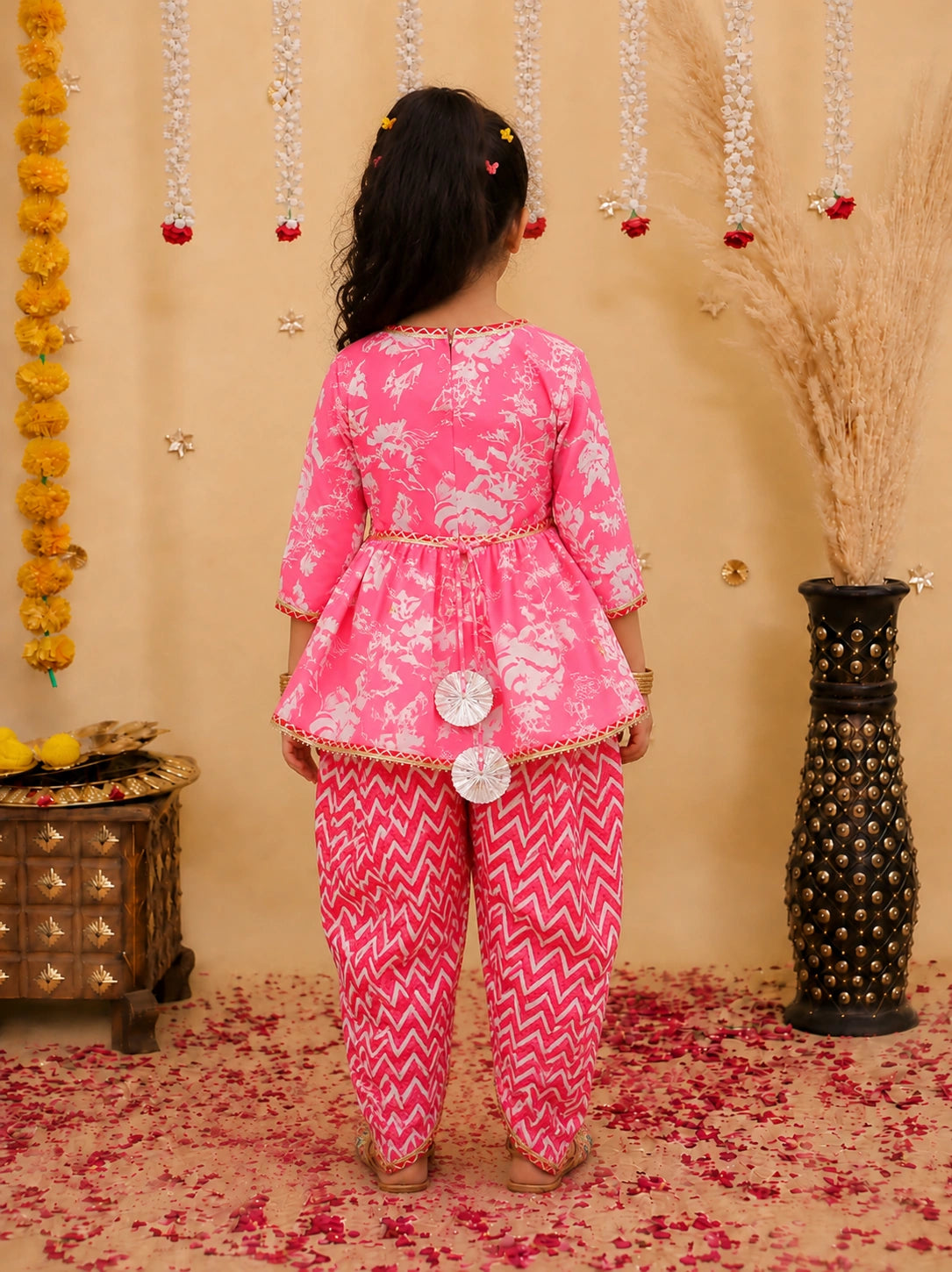 BownBee Floral  3/4th Sleeves Top & Bottom Ethnic Clothing Set For Girls