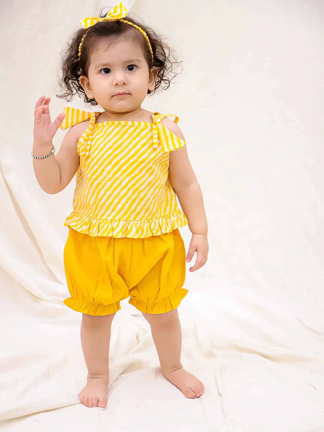 Bownbee Girls Cotton Clothing Set For Infants  - Printed - Yellow