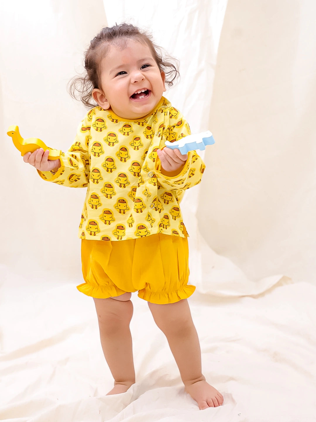 BownBee Full Sleeves Jhabla & Shorts Set For Infant Girls