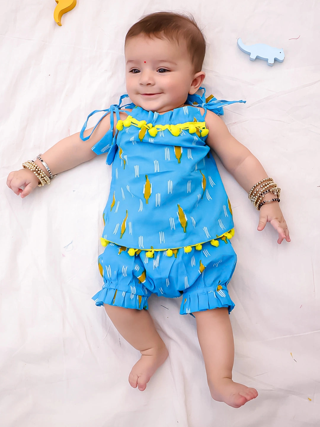 BownBee Infants Pure Cotton Printed Sleeves Jhabla Set for Girls | Soft & Comfortable Baby Wear- White