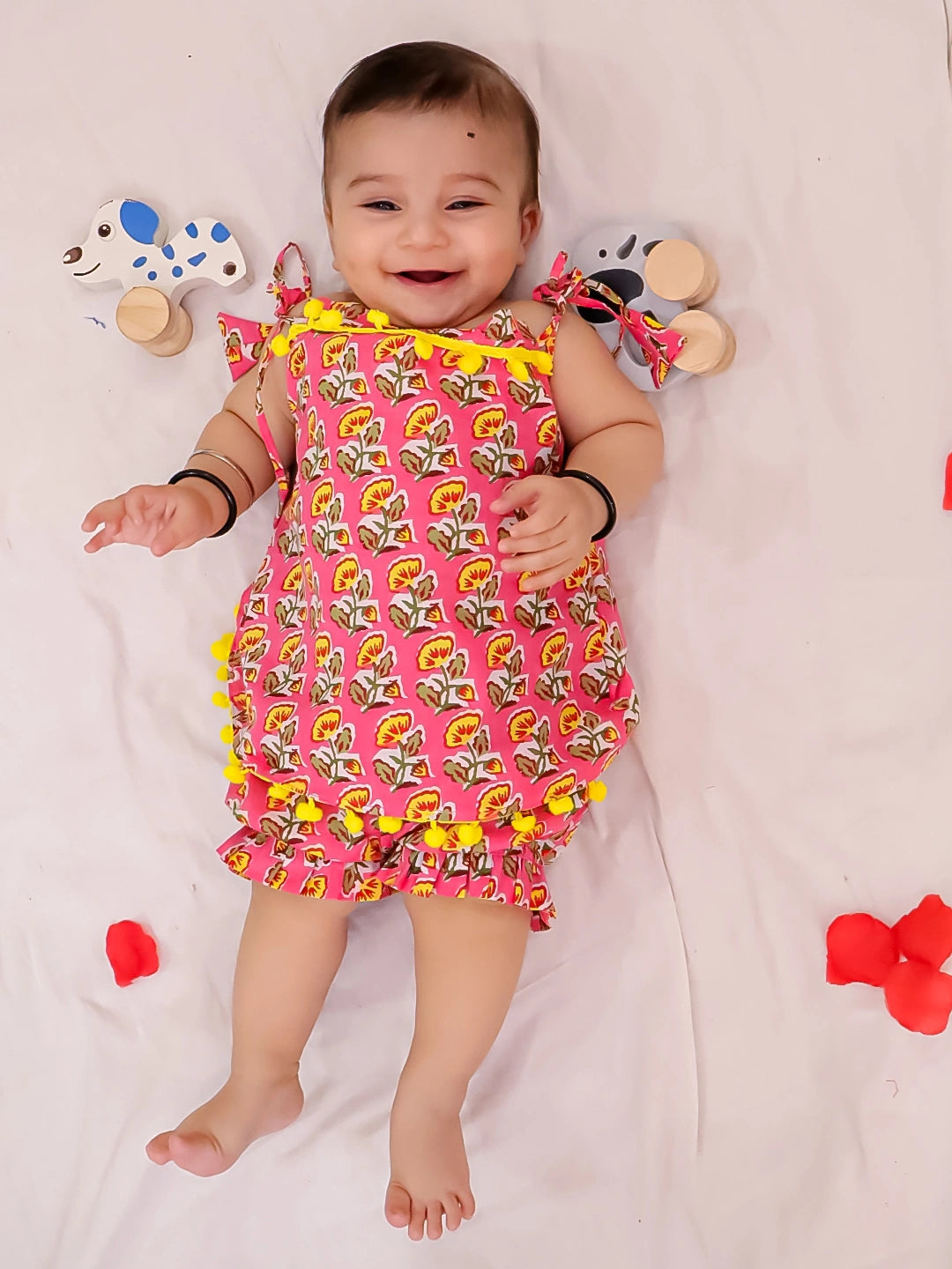 BownBee Infants Pure Cotton Printed Sleeves Jhabla Set for Girls | Soft & Comfortable Baby Wear- White